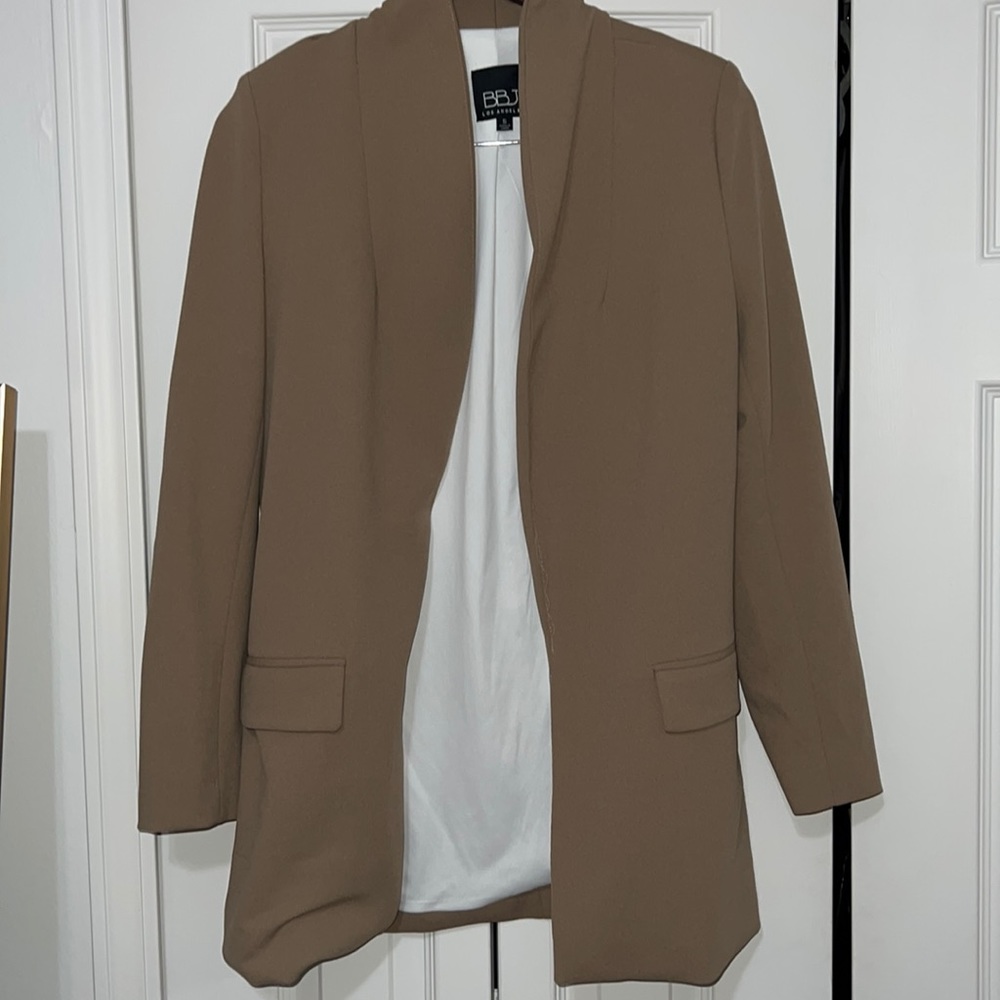 Nude boyfriend blazer